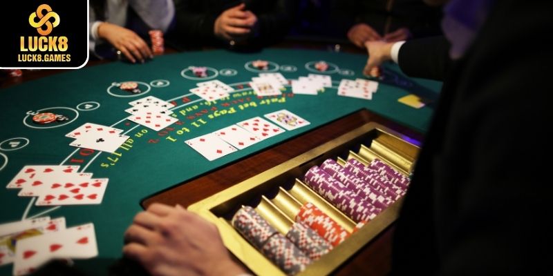 Tìm hiểu chung về sảnh game Live casino Luck8